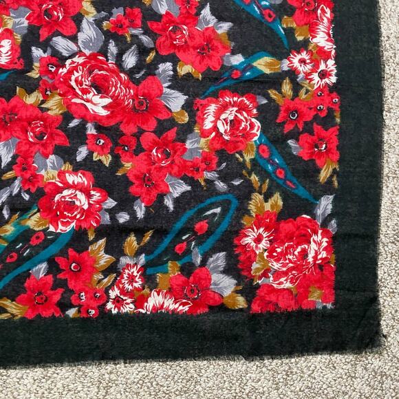 Vintage Worthington Wool Floral Scarf Black Red 35in Square English Countryside - Picture 5 of 9